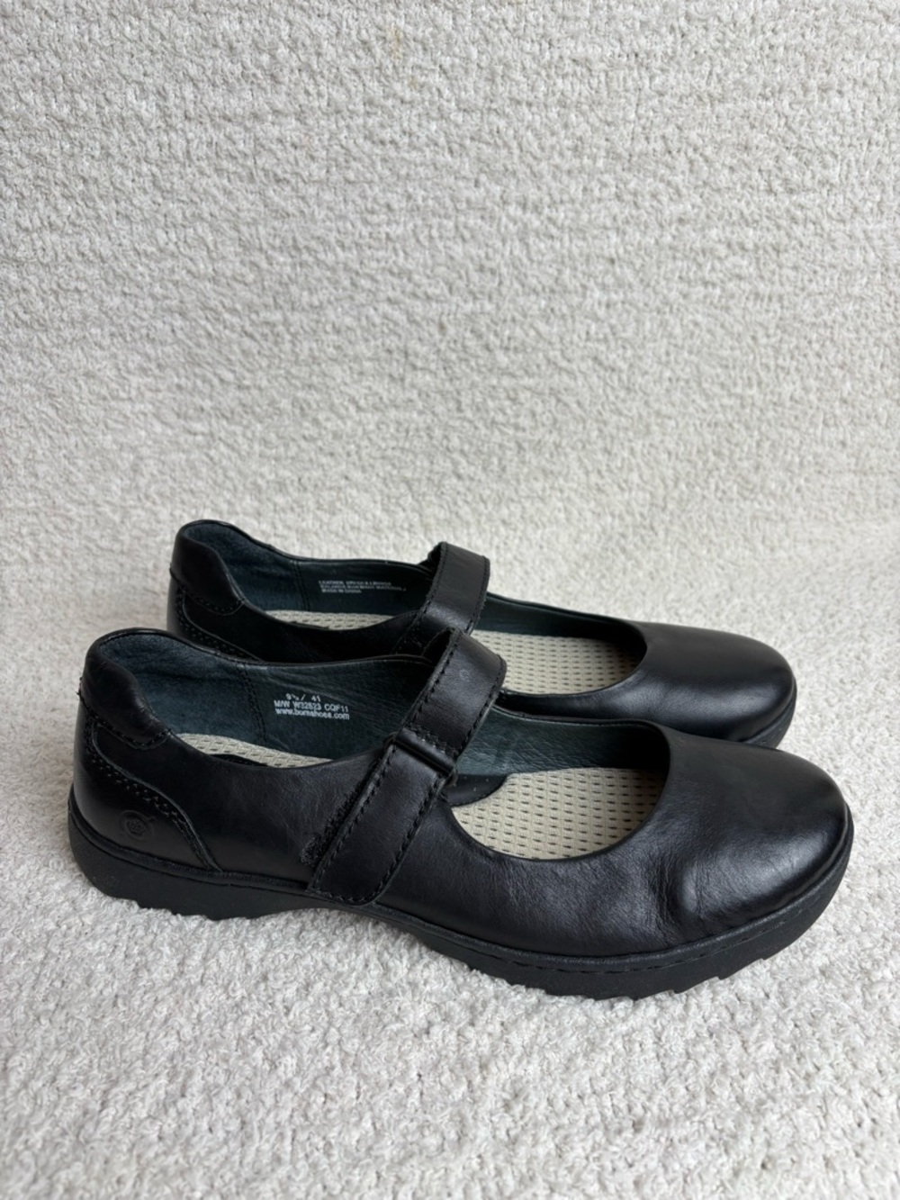 Born Shoes Womens 9.5 Black Mary Jane Casual Comfort Walking Minimalist Travel